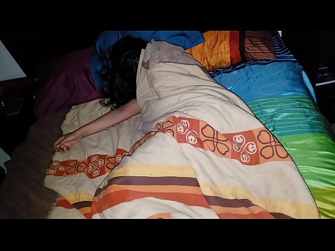 ❤️ Fillastro reprendendo á súa nova madrasta mentres ela dorme. ☑ Porno casero a nós gl.loanworld.top ☑
